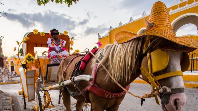 Taylor modela en Yucatán