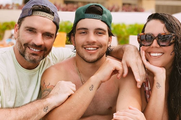 Julián Gil y sus hijos; Julián y Nicolle.