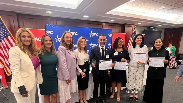 Metepec recibió reconocimiento por erradicar la trata de personas