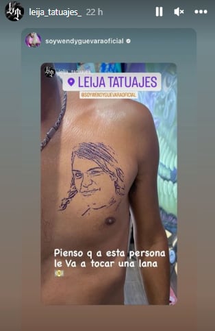 Hombre se tatúa rostro de Wendy Guevara