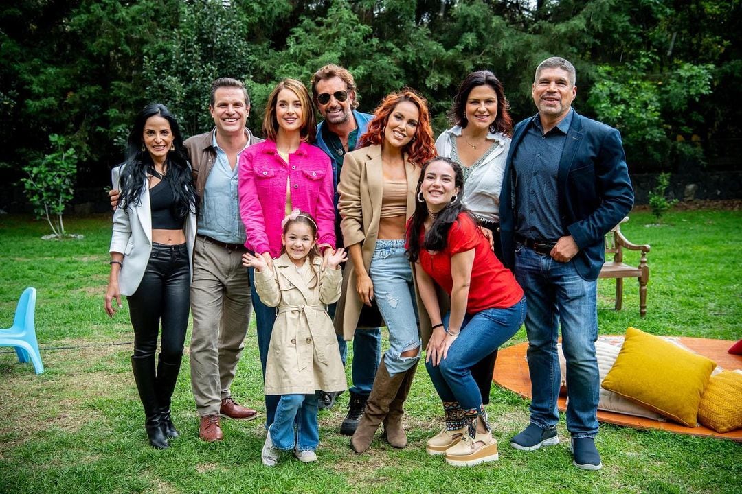 Elenco de Mi Camino es Amarte