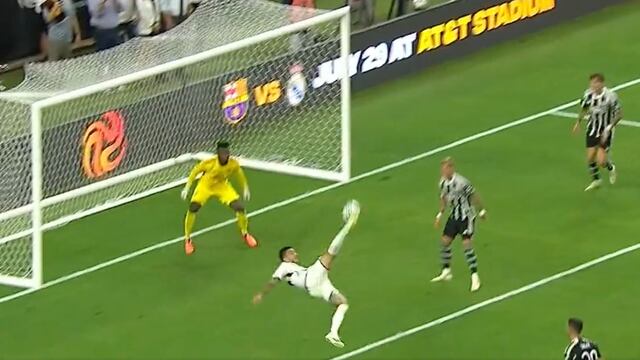 Gol de chilena de Joselu