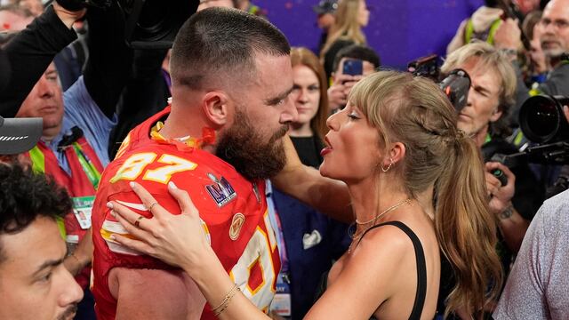 Advierten a Taylor Swift sobre Travis Kelce tras su reacción violenta en el Super Bowl 2024