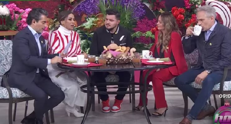 Galilea Montijo asegura que se encuentra con la cara en alto