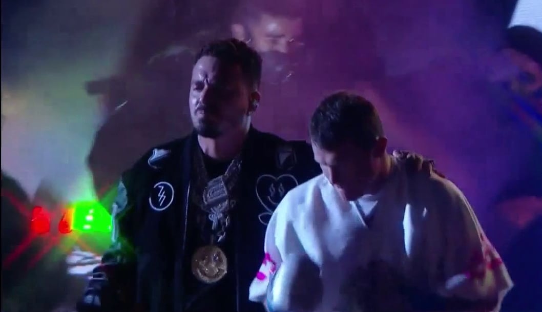 J Balvin y Canelo