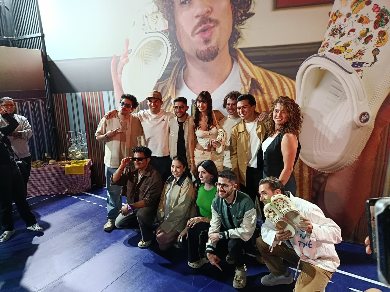 Luisito Comunica en lanzamiento de sus Crocs 2025 Luisillo: El Gordillo.