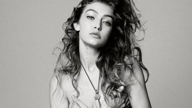 La primera vez que se desnudó fue para Vogue Francia.