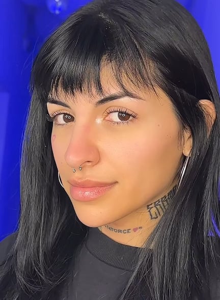 Cazzu decide cerrar ciclos al cambiar su carita; este fue el procedimiento estético al que se sometió