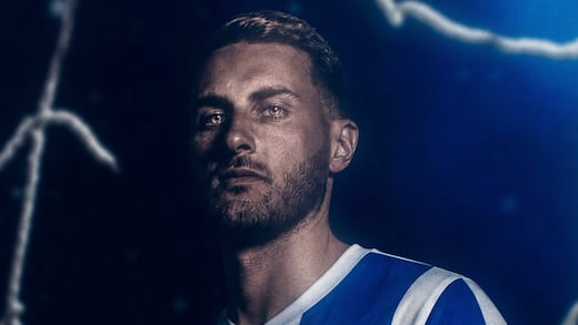 Santiago Giménez es anunciado como nuevo jugador del FC Porto
