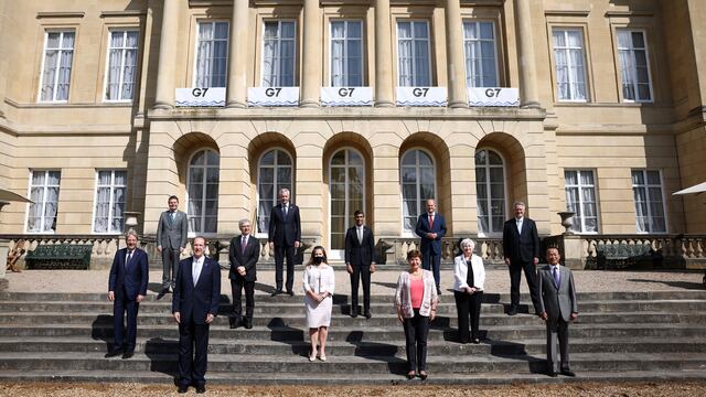 G-7