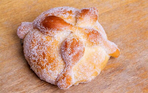 Pan de muerto azúcar