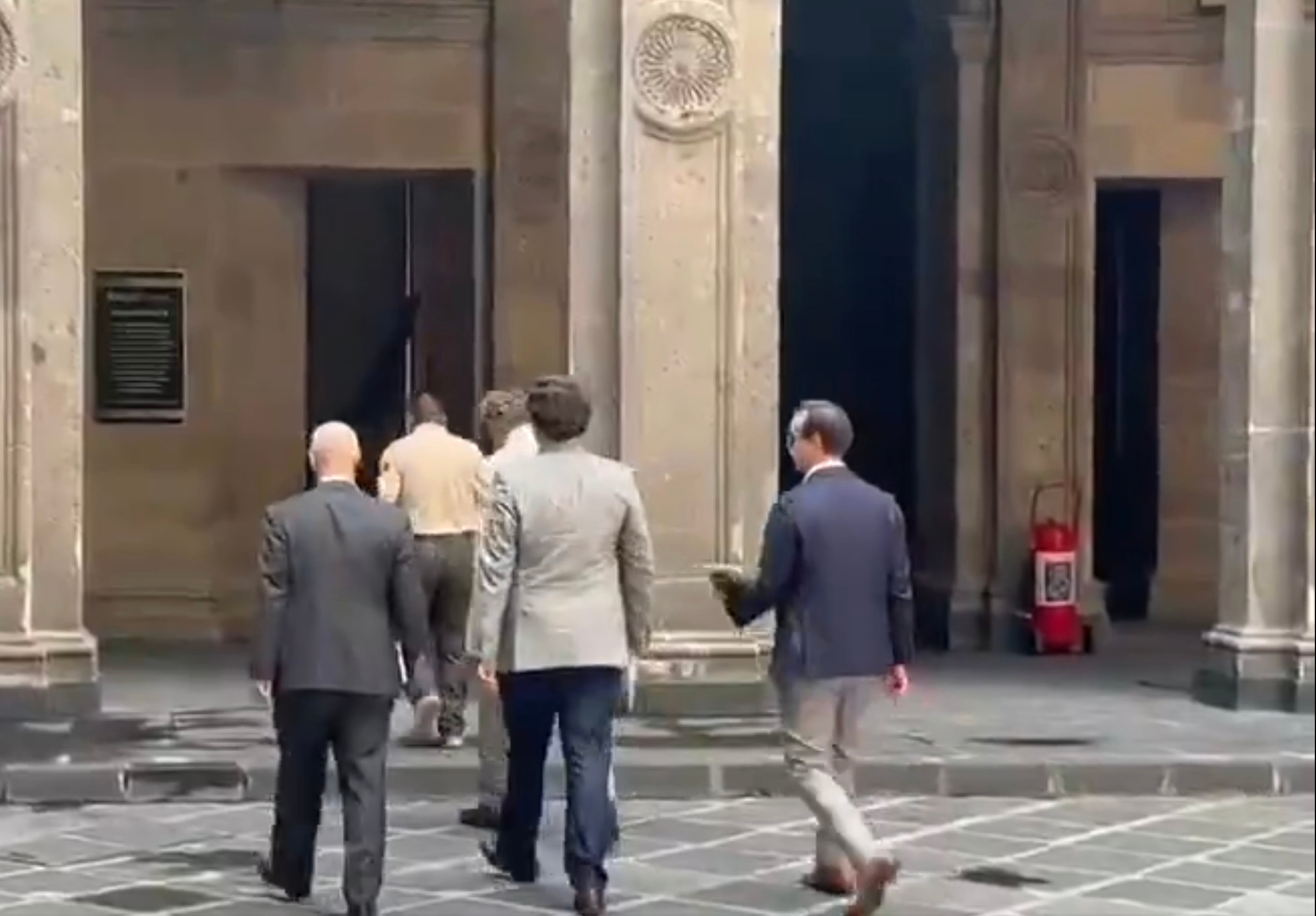 Fernando Chico Pardo visita Palacio Nacional