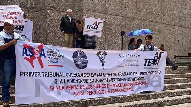 Trabajadores de Mexicana de Aviación