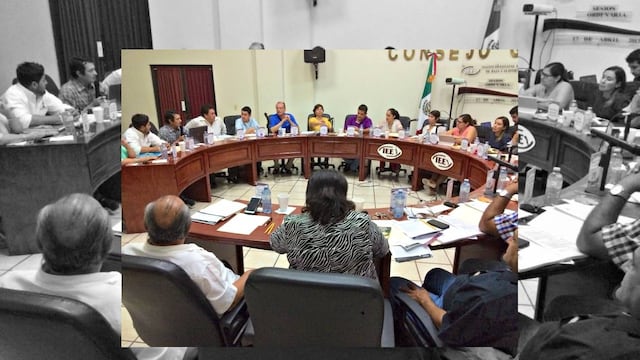 La presidente del organismo electoral, Rebeca Barrera Amador, comentó que el dinero se repartió entre 70 trabajadores, incluído los siete consejeros.