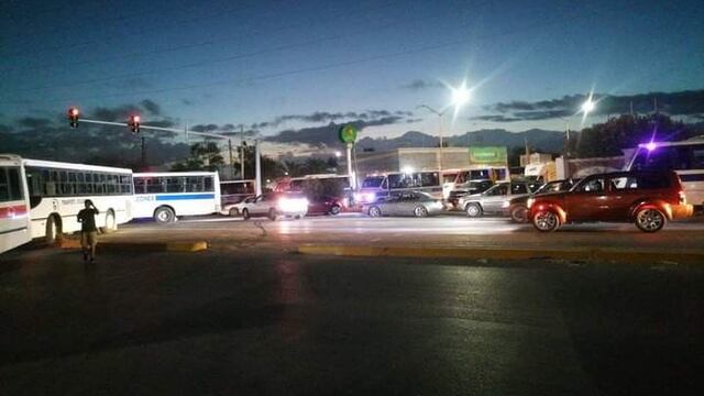 Reportan bloqueos y balacera en carretera de Reynosa-San Fernando en Tamaulipas