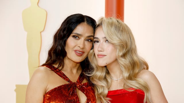 ¿Quién es Valentina Paloma Pinault? La hija de Salma Hayek que usó el mismo vestido que su mamá en 1997