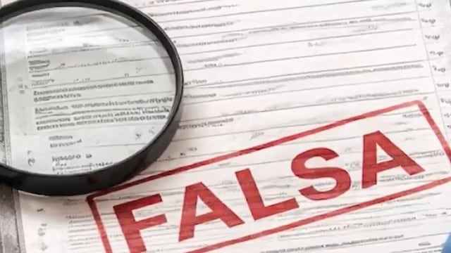 Fiscalía de Chiapas detiene a 3 funcionarios por venta ilegal de actas