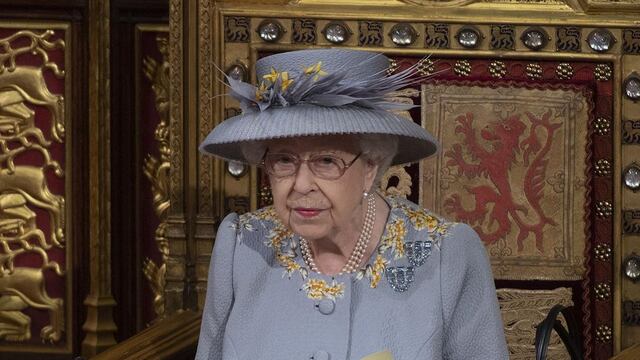 La Reina Isabel II en su disurso