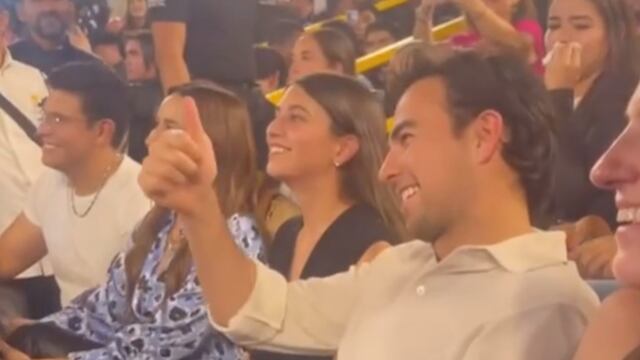 Checo Pérez en el palenque de Carlos Rivera