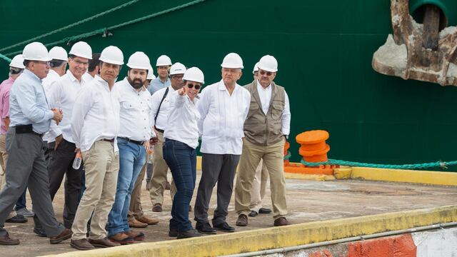 Recorrido en la planta de fertilizantes.
