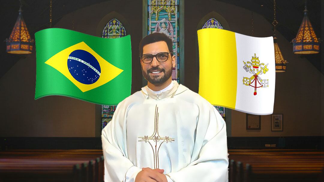 VIDEO: Sacerdote guapo que apareció en cónclave 2025, eligió al papa León XIV y nadie sabe quién es