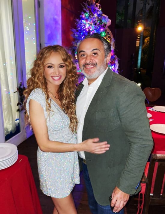 Paulina Rubio y Enrique Rubio Dosamantes.