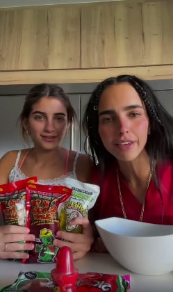 Bárbara de Regil y Mar de Regil