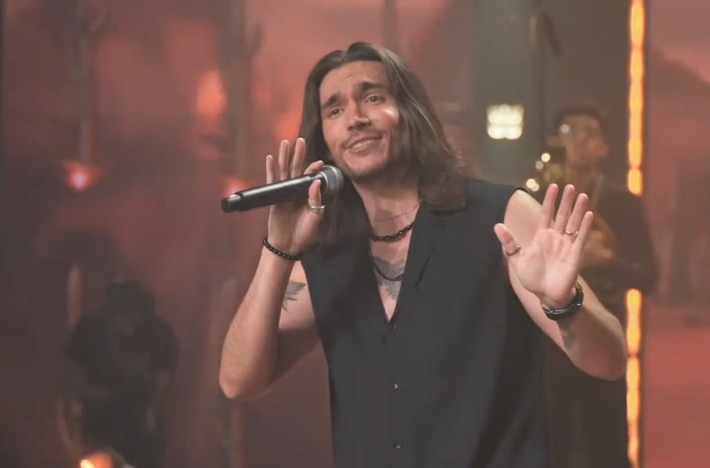 Alex Moreno en México Canta