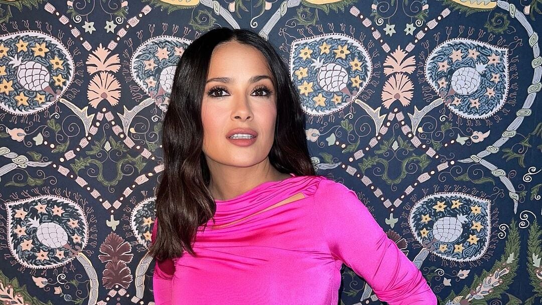 Salma Hayek en video de ‘Como agua para chocolate’ intriga a sus fans por cómo se ve su rostro