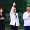 Evelyn Salgado encabeza la ceremonia de izamiento de Bandera en la Casa del Pueblo; honra memoria de víctimas de Otis