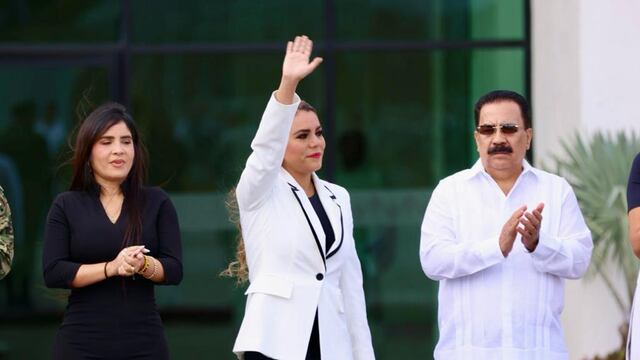 Evelyn Salgado en la Casa del Pueblo