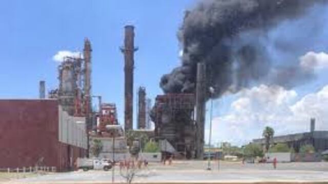 Incendio en refinería de Cadereyta