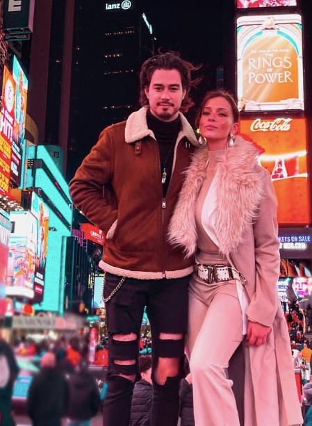 Carolina Miranda junto a su novio Manuel Masalva