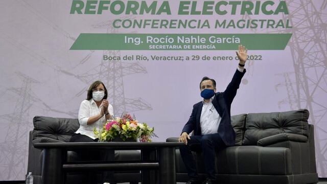 Rocío Nahle y Cuitláhuac García en el WTC de Boca del Río