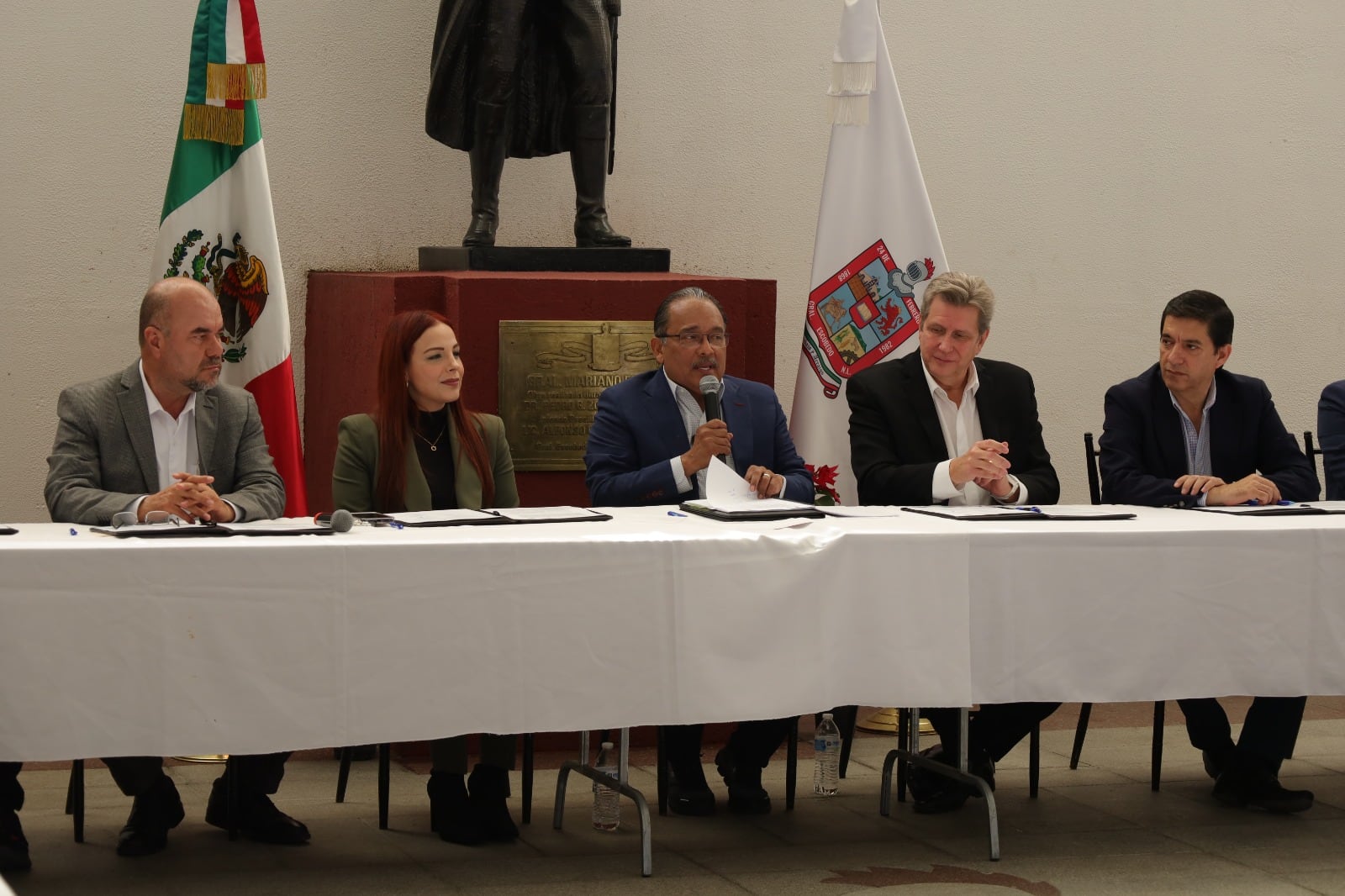 Escobedo firma convenio con PROFEPA y asume liderazgo ambiental.