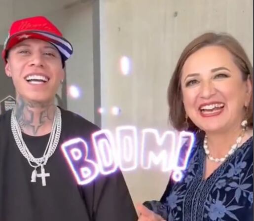 Santa Fe Klan y Xóchitl Gálvez