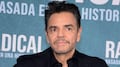 Eugenio Derbez reaparece en evento tras la muerte de Gabriela Michel, mamá de Aislinn Derbez