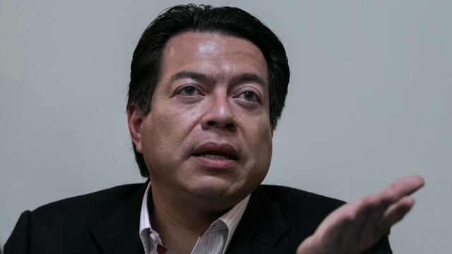 Mario Delgado aseguró que es falso que hayan aprobado un incremento en el aguinaldo a diputados.