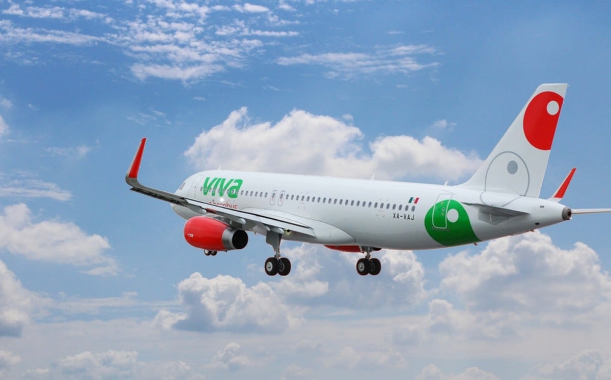 Avión de VivaAerobus