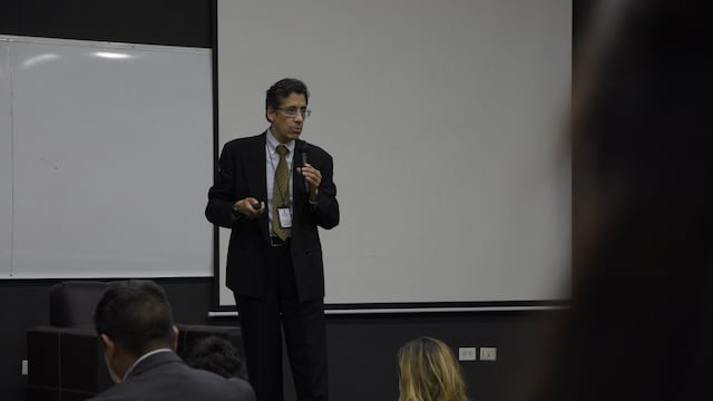 BUAP reúne a especialistas en química e inteligencia artificial