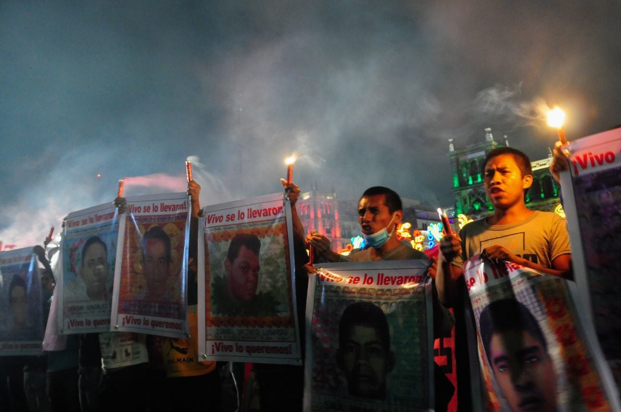 Manifestación por los 43 normalistas de Ayotzinapa