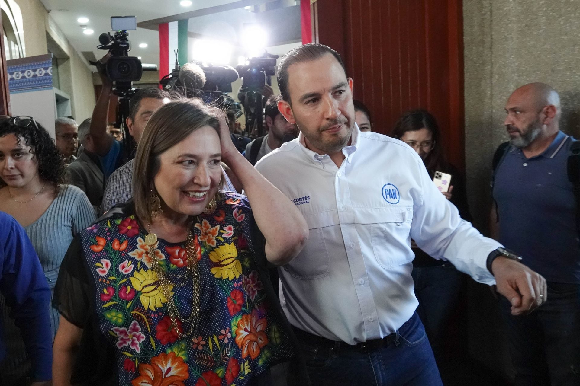 Marko Cortés, presidente del PAN, y Xóchitl Gálvez, representante para la candidatura a la presidencia por Frente Amplio por México