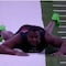 VIDEO: Jugador de la NFL enseña todo durante carrera