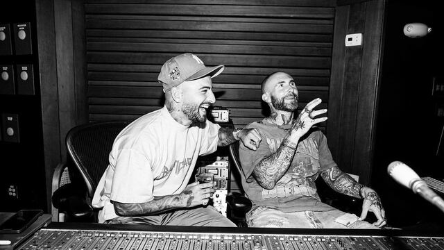 Maluma y Adam Levine