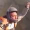 Paracaidista salva en el aire a su amigo que había quedado inconsciente (VIDEO)