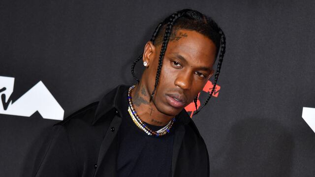 Travis Scott recibe demanda por tragedia en concierto