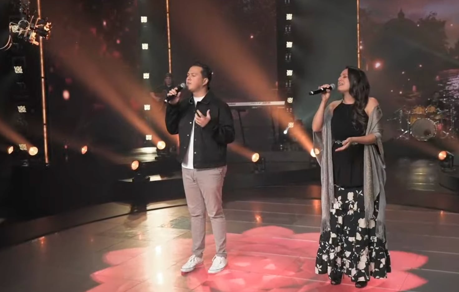 Dilia y Yahir, Two in Love en México Canta