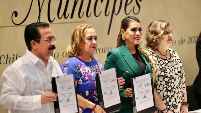 Evelyn Salgado refrenda su compromiso con las mujeres
