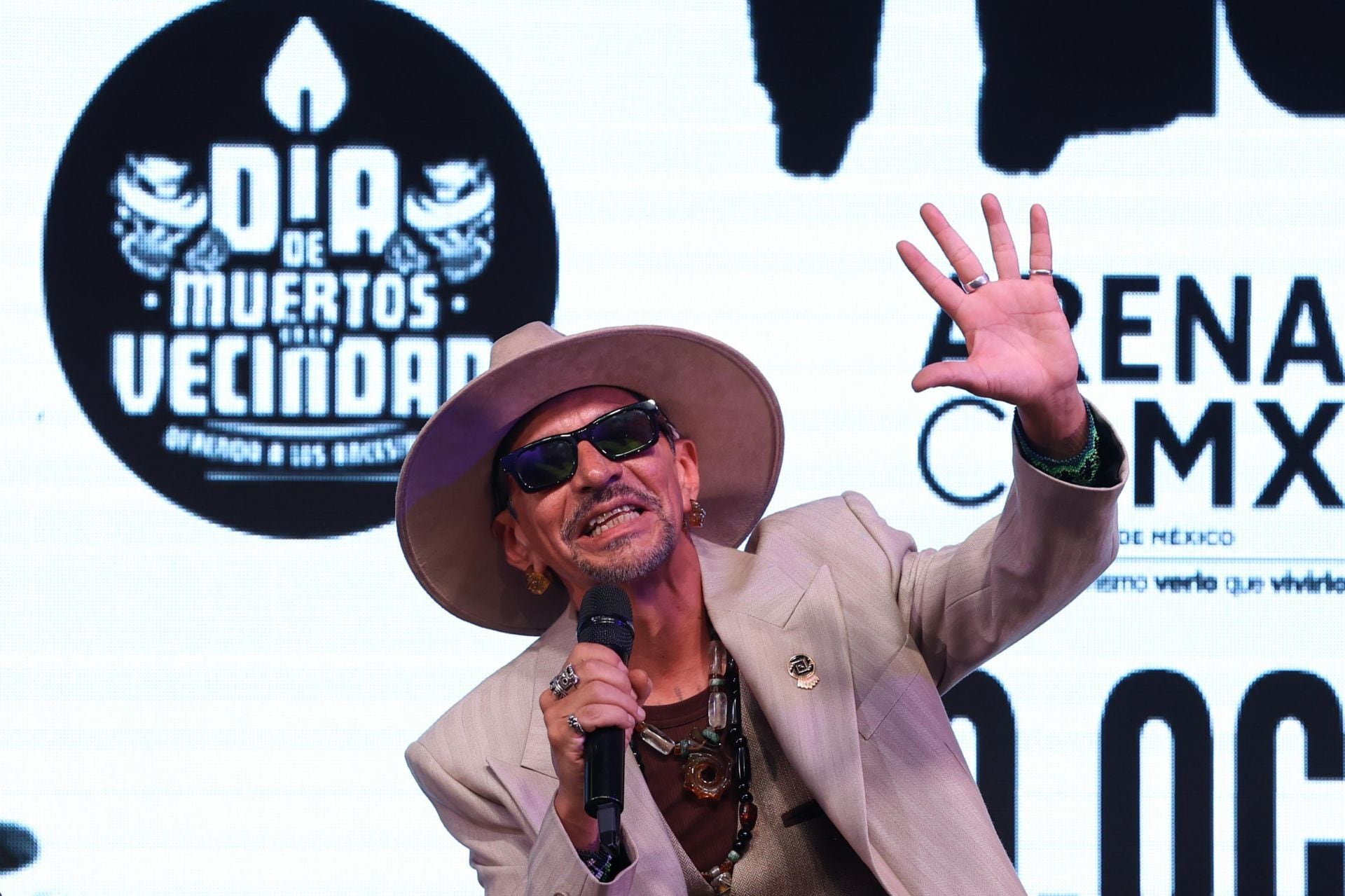 Roco Pachukote, vocalista y fundador de Maldita Vecindad y los Hijos del Quinto Patio