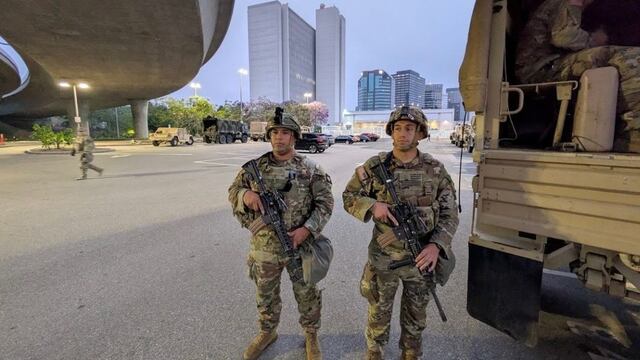 Protestas en Los Ángeles de migrantes mexicanos hoy 8 de junio: Tropas de la Guardia Nacional inician operativo durante la madrugada